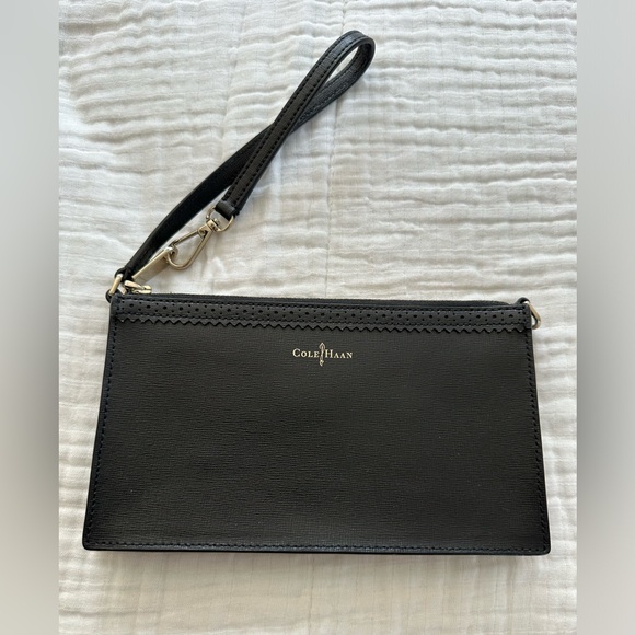 Cole Haan Go Anywhere Wristlet - Picture 1 of 11